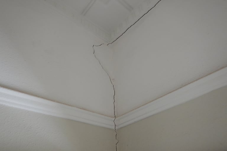 Structural cracking to internal perth property wall