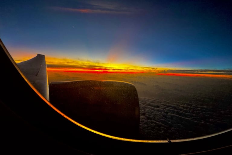 First flight on Qatar airlines to Vietnam