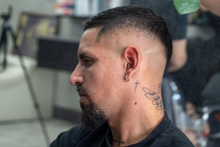 Men’s Skin Fade - Silver barbers Braybrook