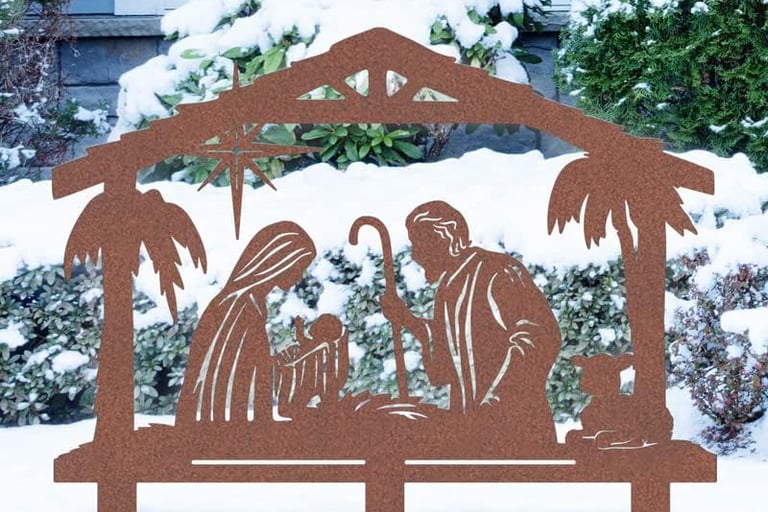 Outdoor metal Holy Family silhouette