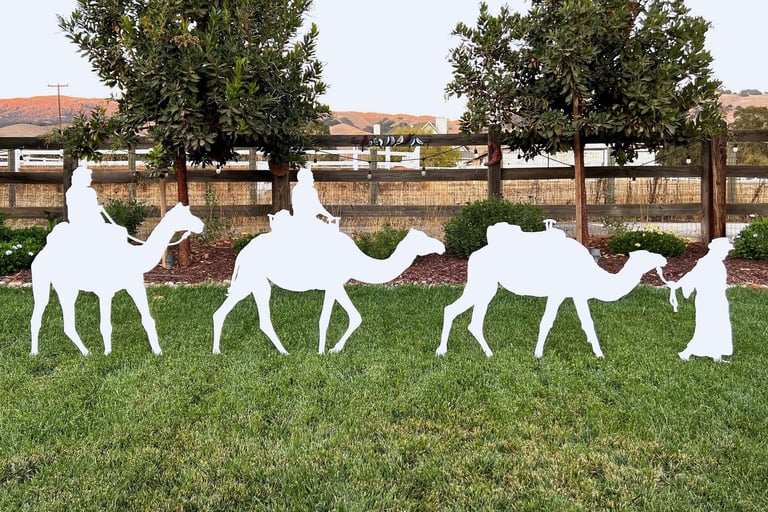3 Wise Men white silhouettes outside display