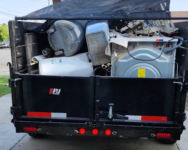 junk removal in leverett