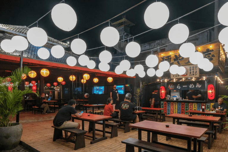 Kenji Ramen Bali Berawa modern Japanese restaurant atmosphere and dining space