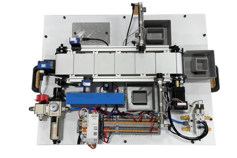 Sorting station that can also be combined with our robotic educational solutions