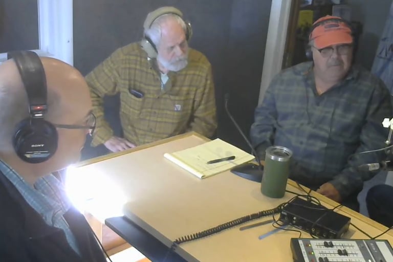 continuous miracle wglm radio