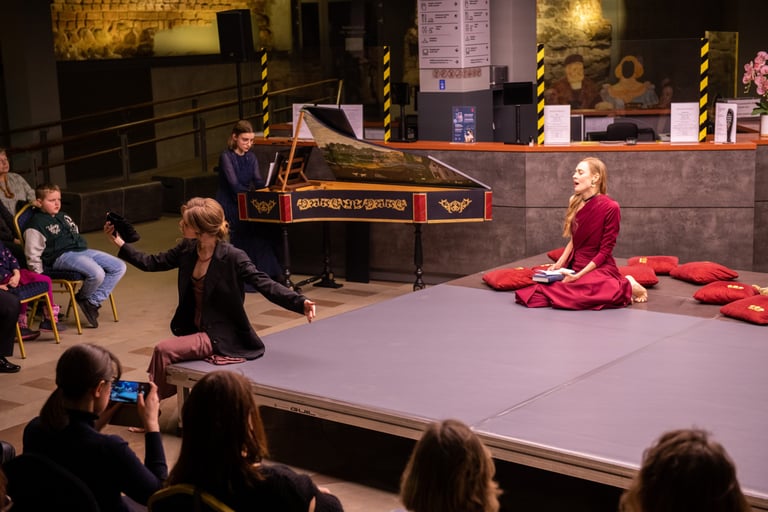 PLAY, SING, DANCE pop-up. Photo - Vytautas Abramauskas, Palace of the Grand Dukes of Lithuania