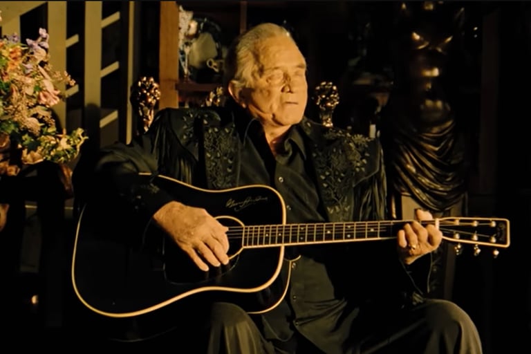 How to play chords for hurt by Johnny Cash