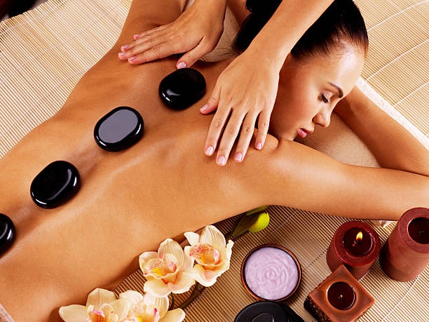 Hot Stone Massage service in Chennai – Studio 9 Unisex Spa & Salon, Ambattur