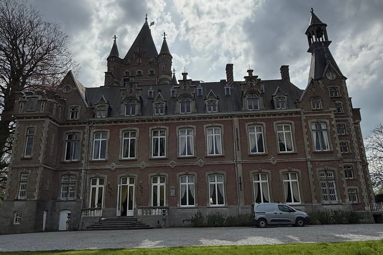 Installation Starlink Château de Louvignies 