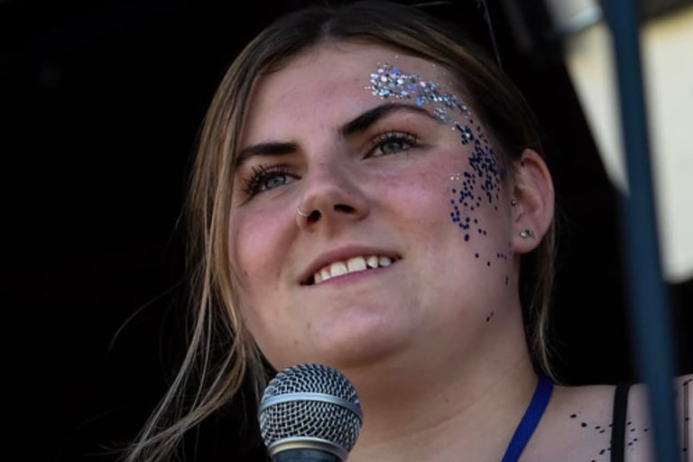 Sophie The Dodgers - Rock/Pop covers band Banbury