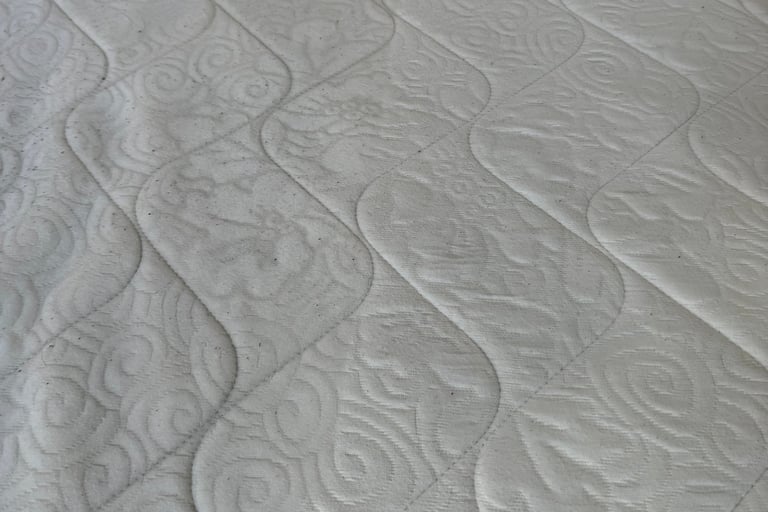 matelas nettoyé par Le Roux Auto Clean
