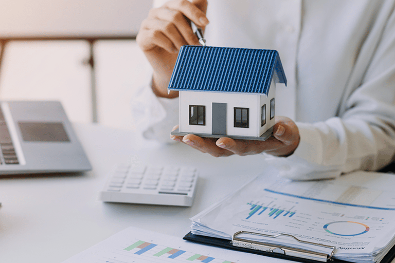 nt brokeris kedainiuose