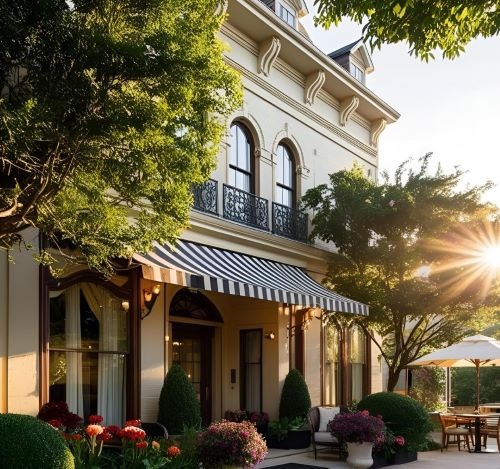 boutique hotels in Nashville pictures from outside and inside