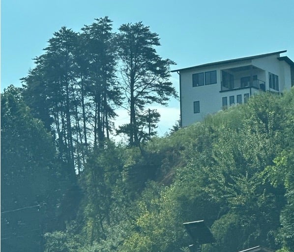 Mountain-top home in Leicester, NC- representing locksmith service area
