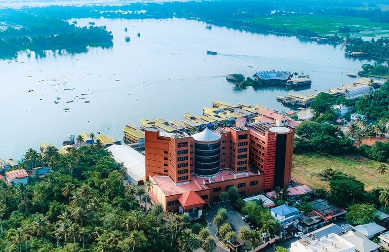 op Destinations for Weddings in Ramada Alleppey Resort