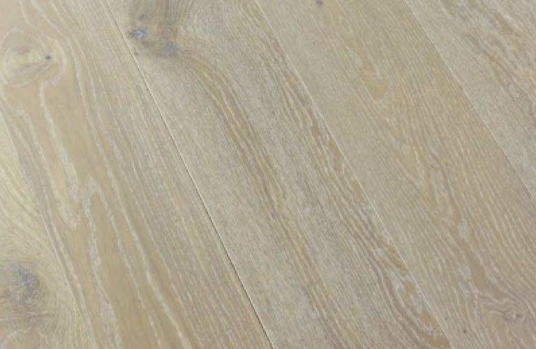 piso de madera roble frances