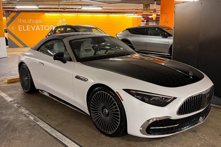 Mercedes-Maybach SL 680 right front 3/4th view