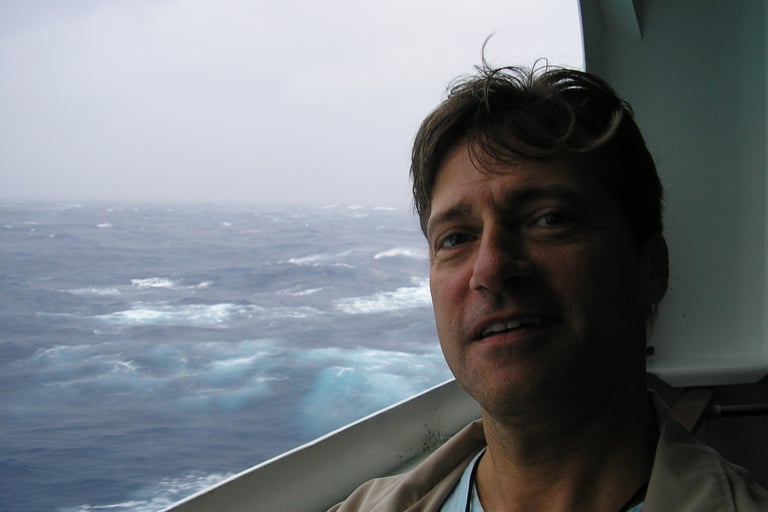 looking kinda hurricaney out there