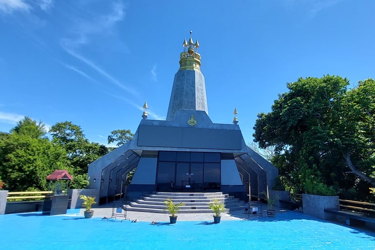 thailand phuket best viewpoints promthep cape lighthouse