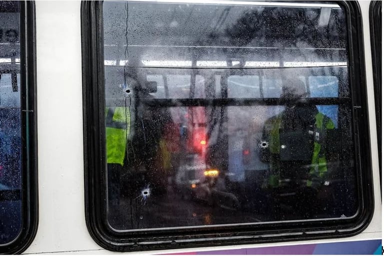 https://www.inquirer.com/news/philadelphia/philadelphia-shooting-septa-bus-northeast-high-school-202