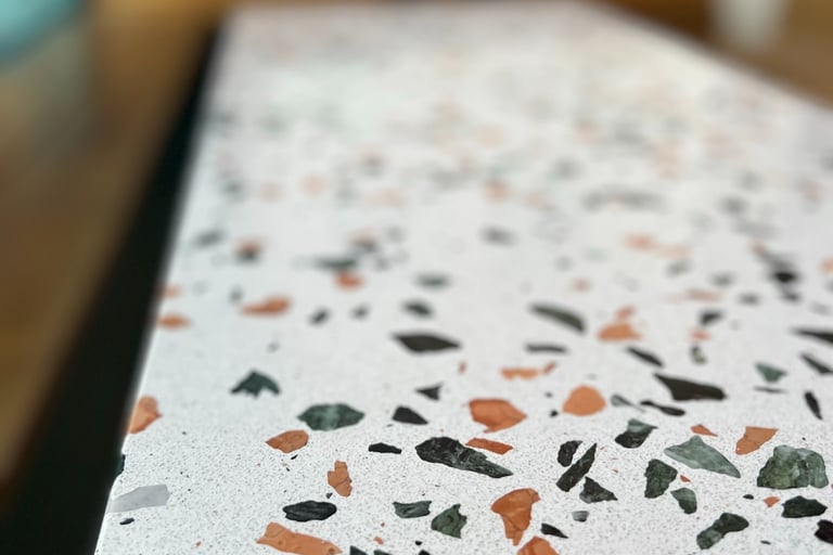 restaurant-interior-design-terrazzo-table