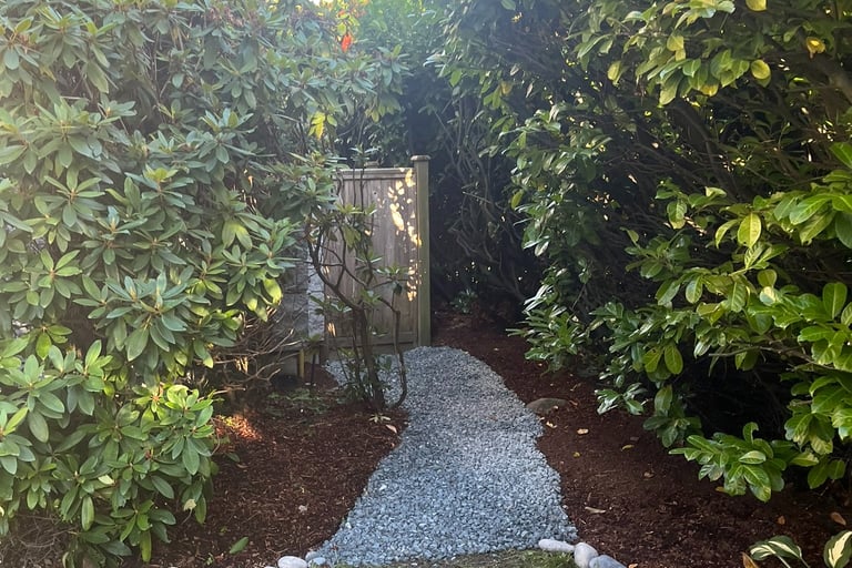 Pathway with Gravel