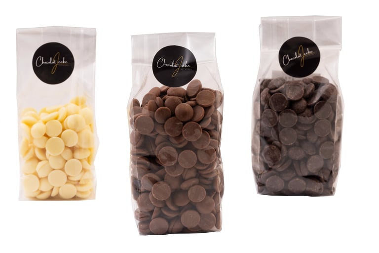 Callets wit, melk en pure chocolade