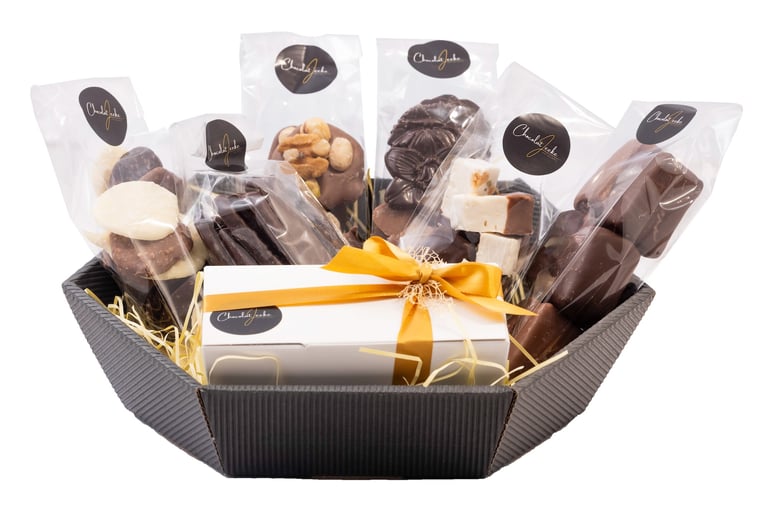 Chocolade en praline geschenkmand