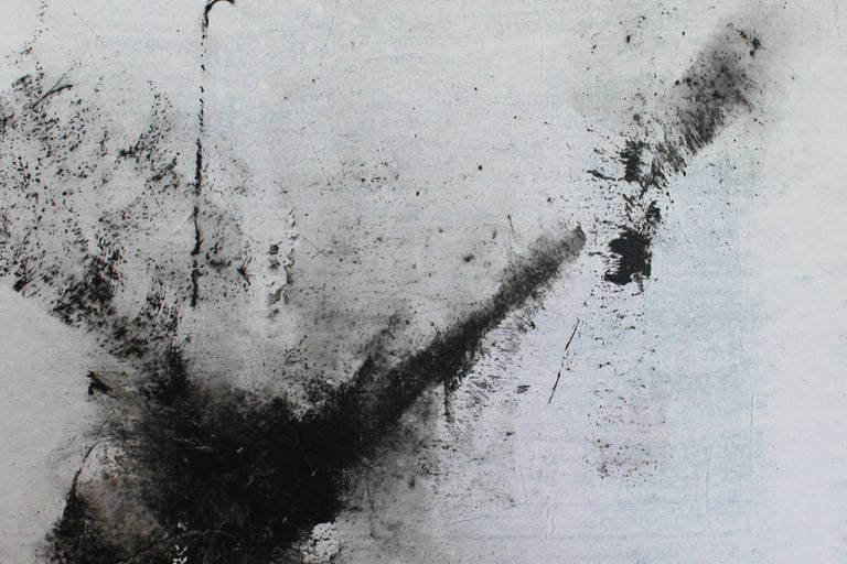 Caché derrière 40 x 40 cm 500 €