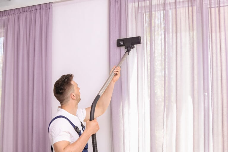 Cleaning Curtain Services at home