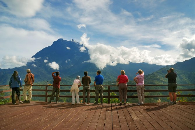 Mount Kinabalu view from Pekan Nabalu Market