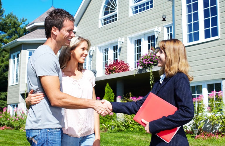 Power washing your home could seem like an extravagance if you’re not aware of the benefits, but in reality