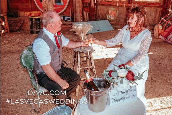 wedding couple champagne toast