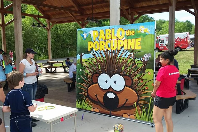 Pablo the porcupine toss game
