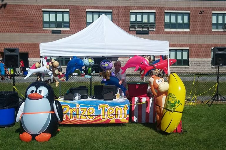 prize tent for carnival games