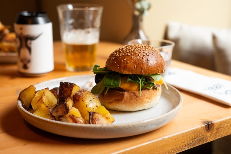 Uao Burger di Giardì, hamburger vegano premiato a Milano