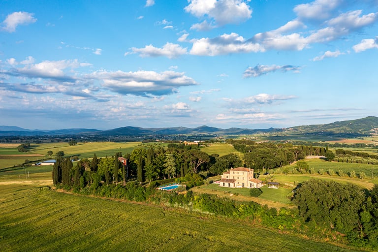 view domaine Cesarini - Umbria-Tuscany