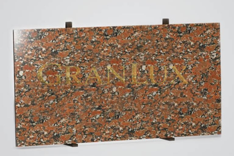 Сляб з капустинського граніту