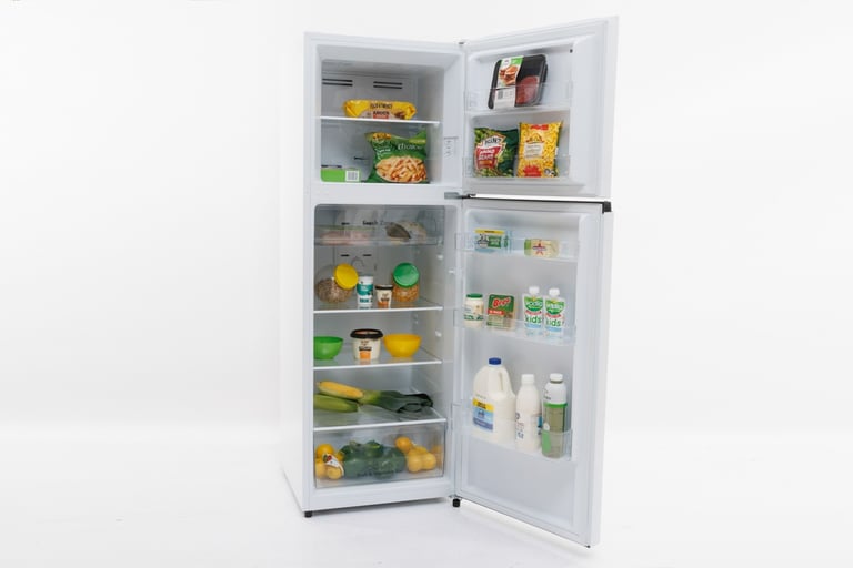 Hisense HRTF325 Fridge Freezer