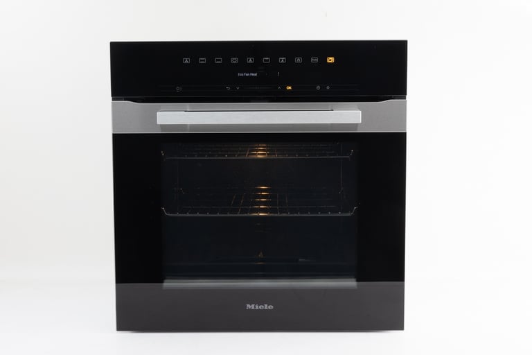 Miele H 7260 BP Wall Oven