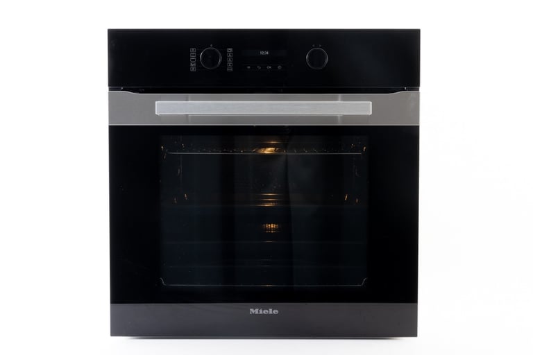 Miele H2861BP Wall Oven