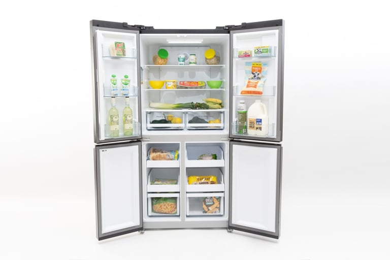 Westinghouse WQE4900BA Fridge Freezer