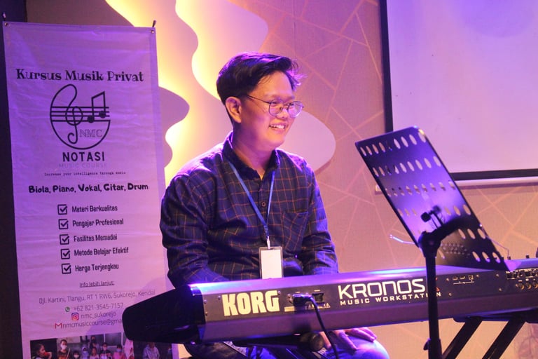Salah Satu TUTOR PIANO dari Notasi Music Course Kursus Musik Privat di Kendal