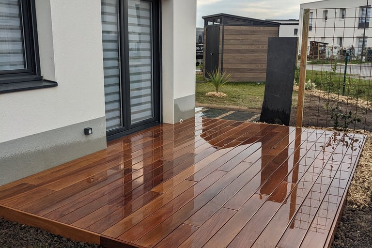 Terrasse en bois à plougoumelen