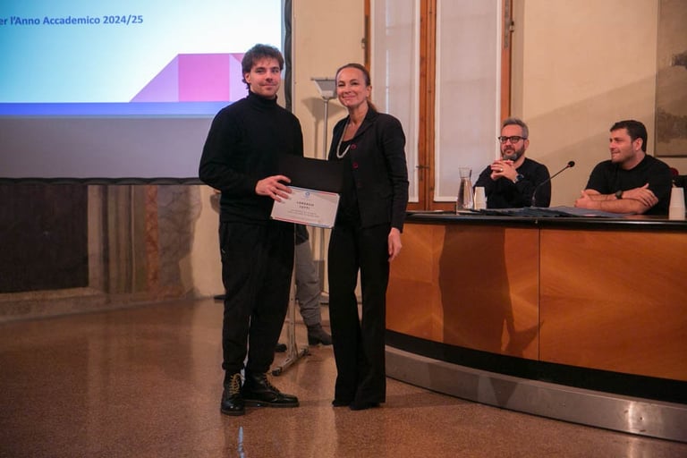 Consegna delle borse di studio per i corsi di alta formazione