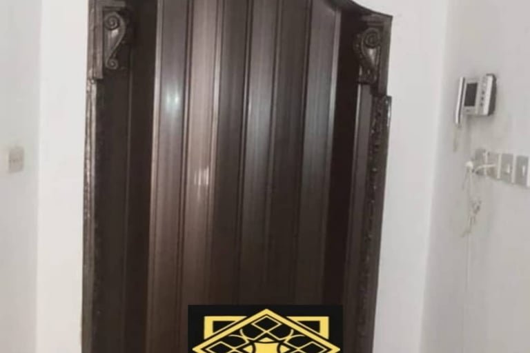 باب مخفي سحب