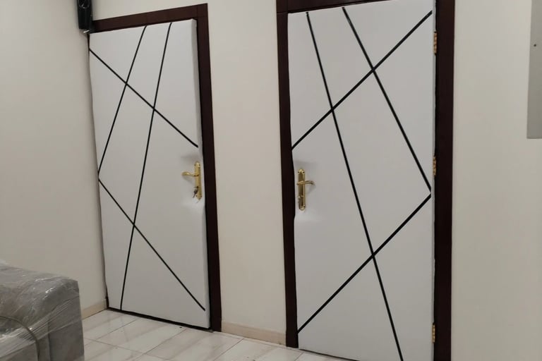 تحسين العزل الصوتي للأبواب