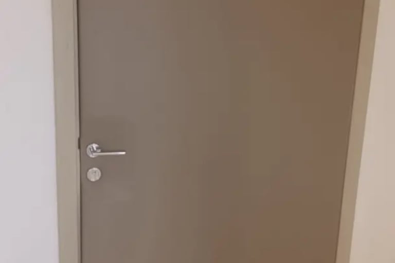 عوازل صوت للباب 0559854881 