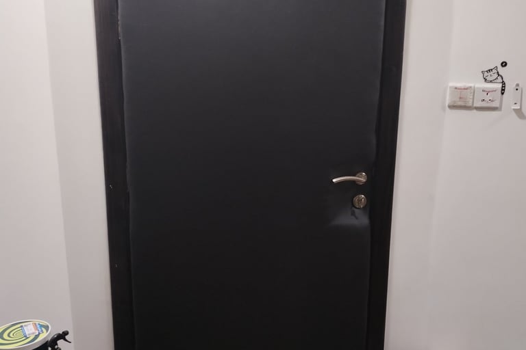 عازل صوت للباب الدمام