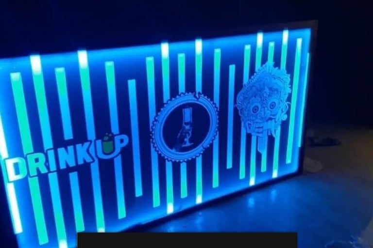 تركيب لوحات مضيئة بالدمام 0559854881 تفصيل لوحات مضيئة في الخبر والقطيف وسيهات الجبيل الأحساء العزي